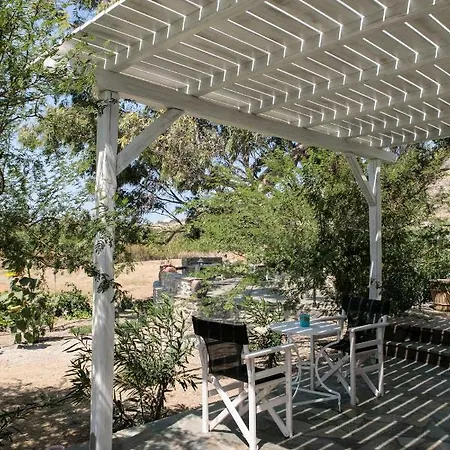 Peratsi Country House Willa